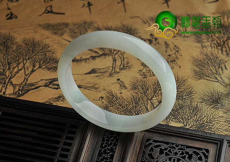 糯冰种晴水缅甸翡翠A货手镯（55.8mm）