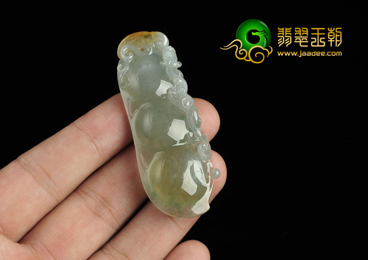 冰种淡黄翡飘花缅甸翡翠A货四季豆挂件