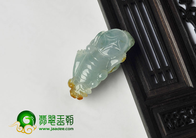 冰种晴水黄翡缅甸翡翠A货貔貅挂件