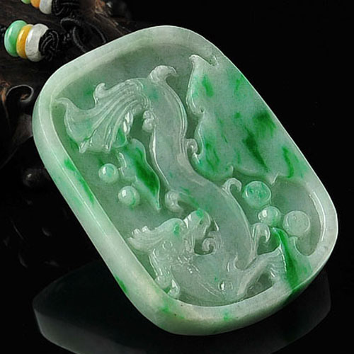 糯冰种飘翠缅甸翡翠A货龙牌挂件