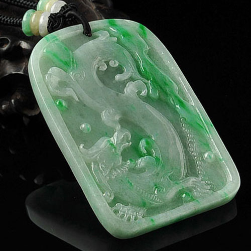 糯冰种飘翠缅甸翡翠A货龙牌挂件