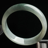 糯冰种飘花缅甸翡翠A货贵妃镯（57-51.6mm）