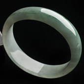 糯冰种飘花缅甸翡翠A货贵妃镯（53.3-48.9mm）