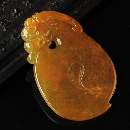 冰种黄翡缅甸翡翠A货龙头挂件