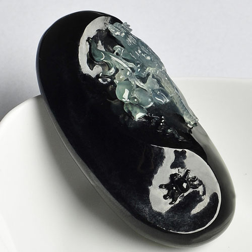 细糯种（冰玻种）墨色（晴水）缅甸翡翠A货喜上眉梢挂件