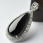 冰种墨翠缅甸翡翠A货镶白金水滴胸坠（真钻）