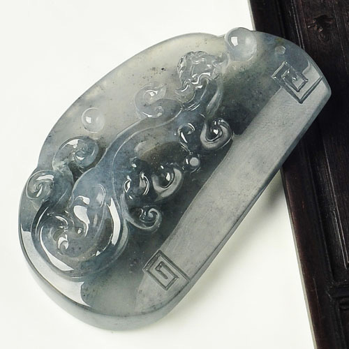 冰种（乌鸡种）水墨色缅甸翡翠A货螭龙挂件