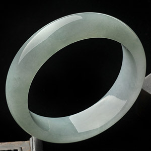 糯冰种晴水缅甸翡翠A货手镯（51.5mm）