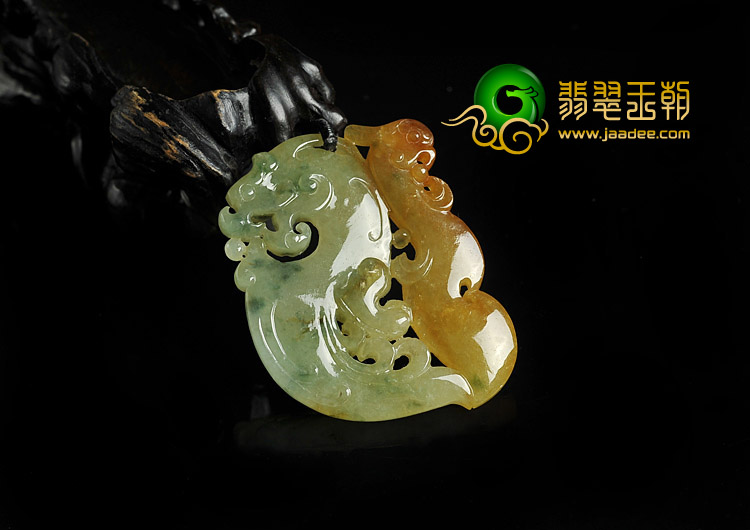 冰种黄翡飘花缅甸翡翠A货龙飞凤舞挂件