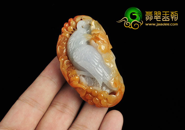 糯冰种黄翡缅甸翡翠A货富贵鹦鹉挂件