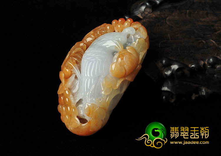 糯冰种黄翡缅甸翡翠A货富贵鹦鹉挂件