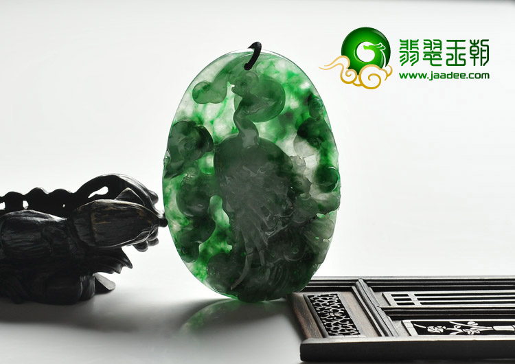 冰种飘翠缅甸翡翠A货雀之灵挂件