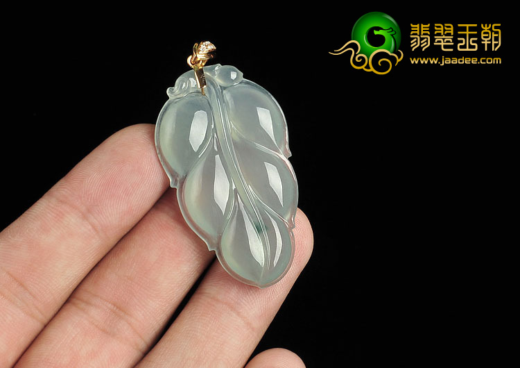 冰种晴水略飘花缅甸翡翠A货叶子挂件