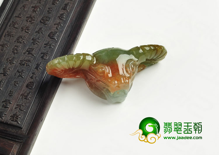 糯冰种褐红翡缅甸翡翠A货牛头挂件