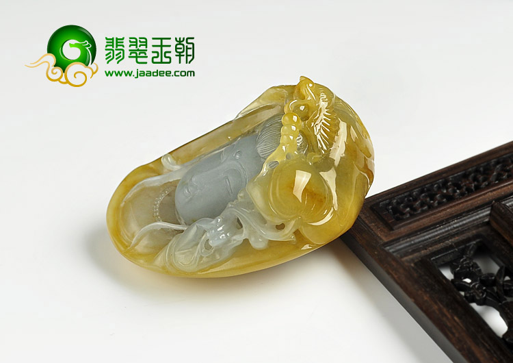 冰种黄翡缅甸翡翠A货观音头挂件