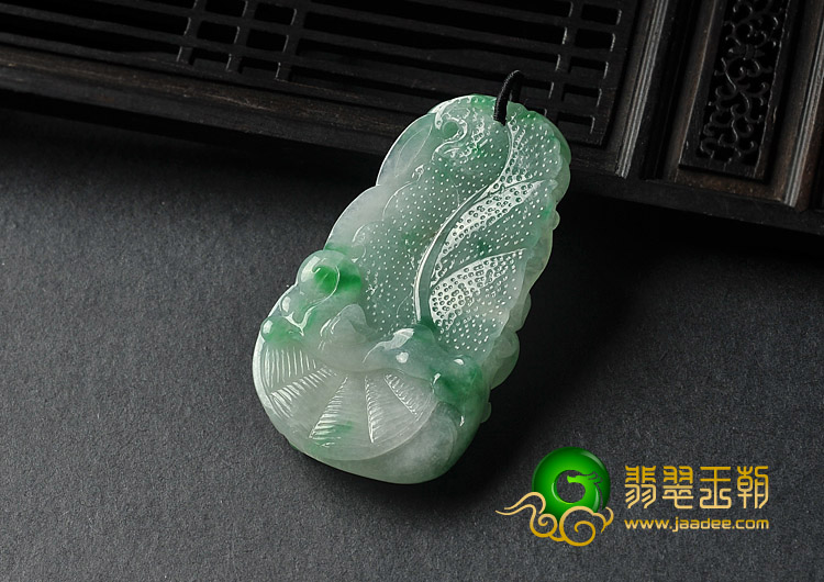 冰种飘翠缅甸翡翠A货花开富贵挂件