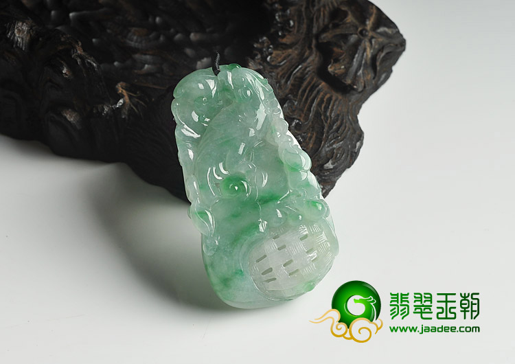 冰种飘翠缅甸翡翠A货花开富贵挂件