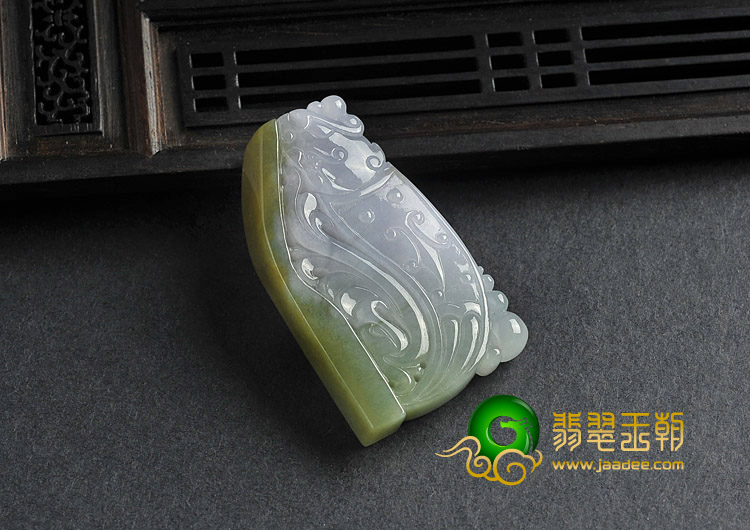 糯冰种紫罗兰褐黄翡缅甸翡翠A货龙凤牌挂件（一对）