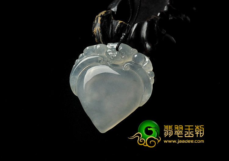 冰种晴水缅甸翡翠A货寿桃挂件