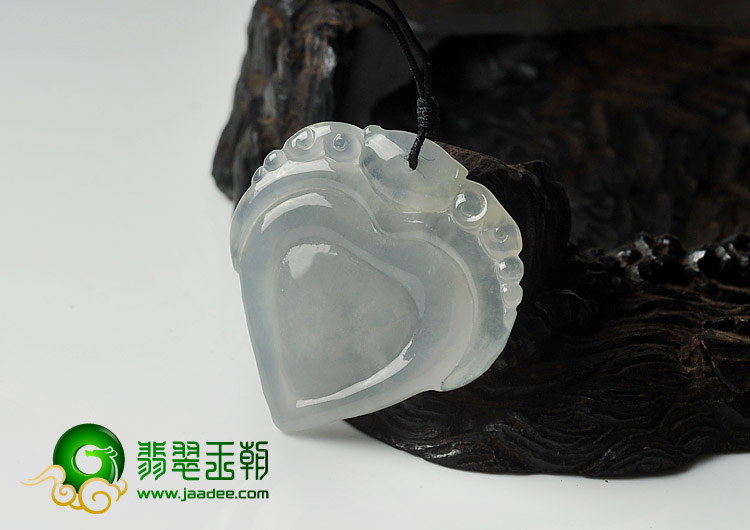 冰种晴水缅甸翡翠A货寿桃挂件