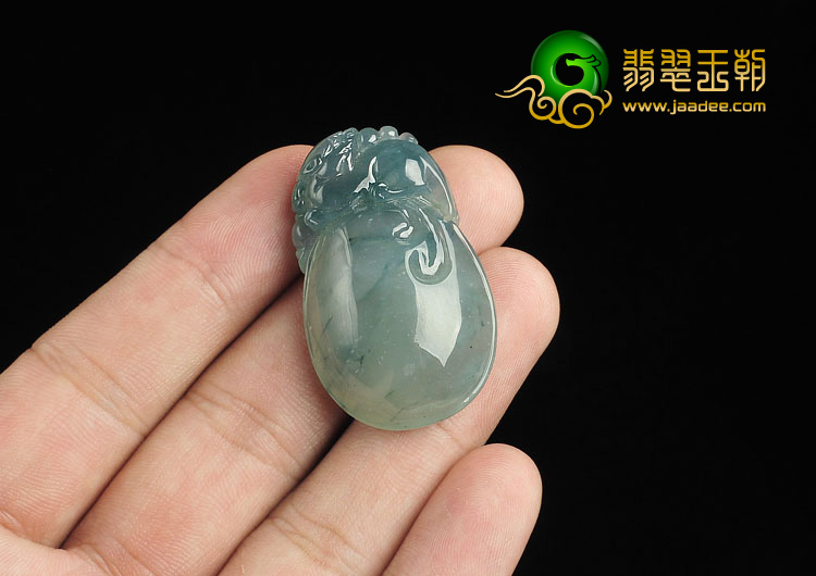 冰种飘花缅甸翡翠A货貔貅报福挂件