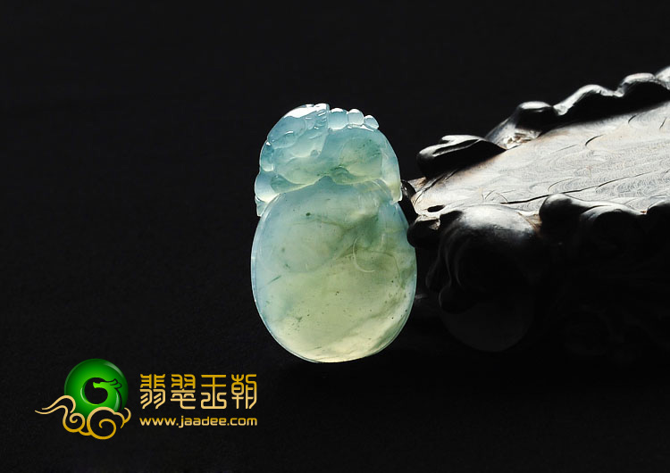 冰种飘花缅甸翡翠A货貔貅报福挂件