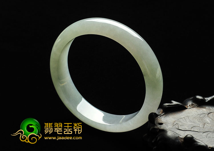 糯冰种晴水缅甸翡翠A货手镯（55.8mm）