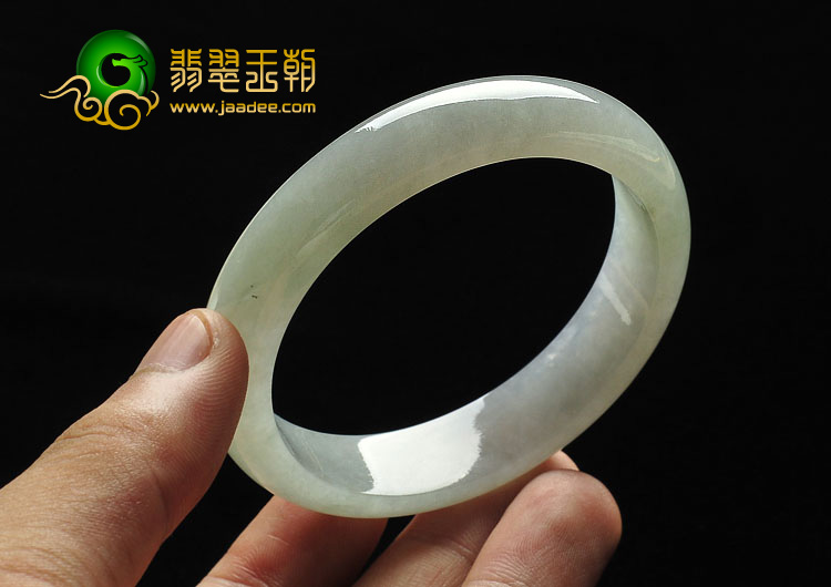 糯冰种晴水缅甸翡翠A货手镯（55.8mm）