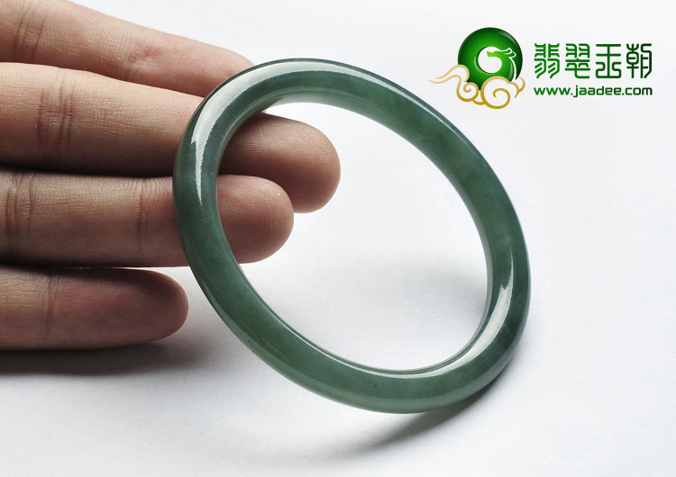 糯冰种蓝水缅甸翡翠A货圆条手镯（54.7mm）