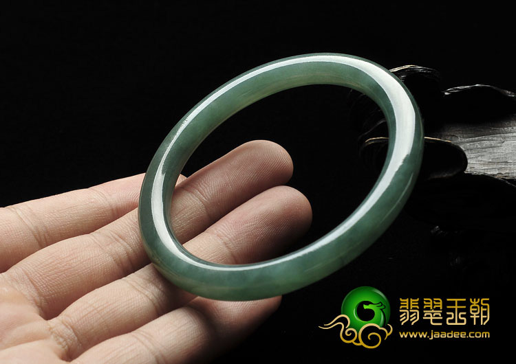糯冰种蓝水缅甸翡翠A货圆条手镯（54.7mm）