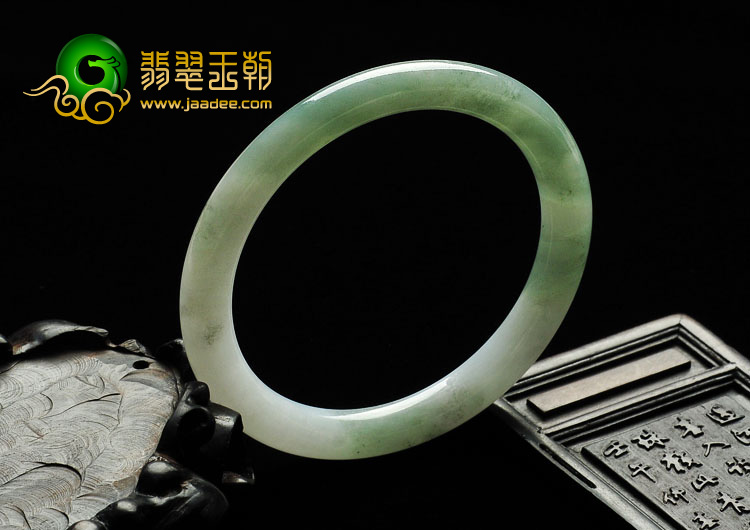 糯冰种晴水缅甸翡翠A货圆条手镯（54.2mm）