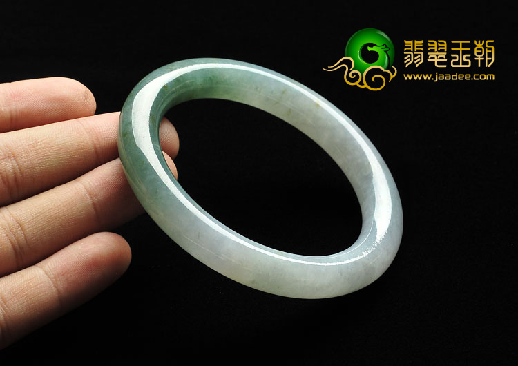 糯冰种晴水缅甸翡翠A货圆条手镯（59.2mm）