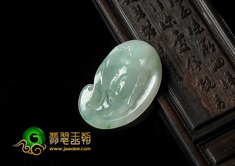冰种飘花缅甸翡翠A货观音头挂件