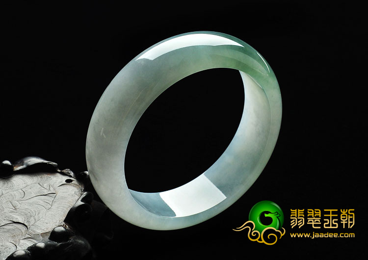 冰种晴水缅甸翡翠A货手镯（57.7mm）
