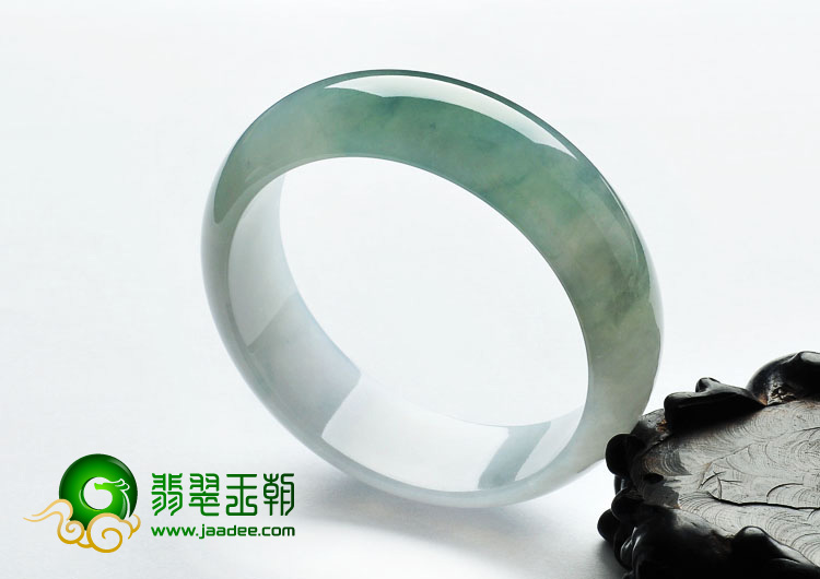冰种晴水缅甸翡翠A货手镯（57.7mm）