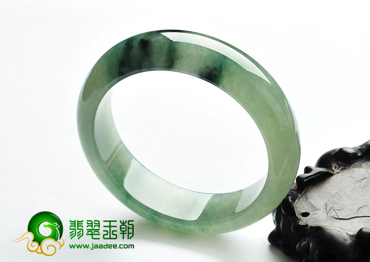 糯冰种飘花缅甸翡翠A货手镯（59.1mm）