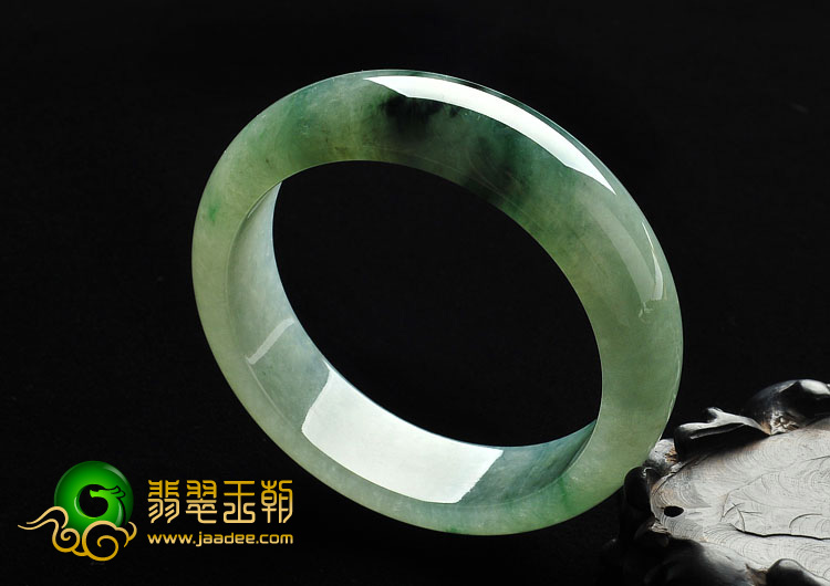 糯冰种飘花缅甸翡翠A货手镯（59.1mm）