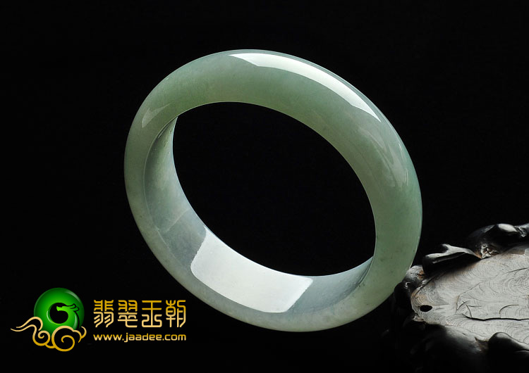 糯冰种晴水缅甸翡翠A货手镯（57.4mm）
