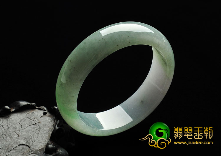糯冰种晴水略飘翠缅甸翡翠A货手镯（59.1mm）