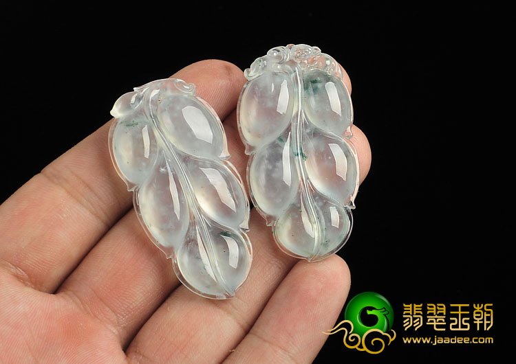 冰种略飘花缅甸翡翠A货叶子挂件（一对）