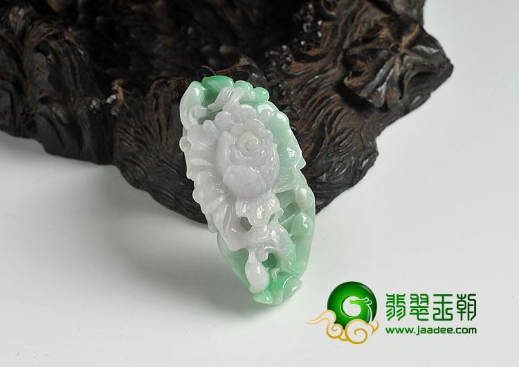 糯冰种春带彩缅甸翡翠A货花开富贵挂件