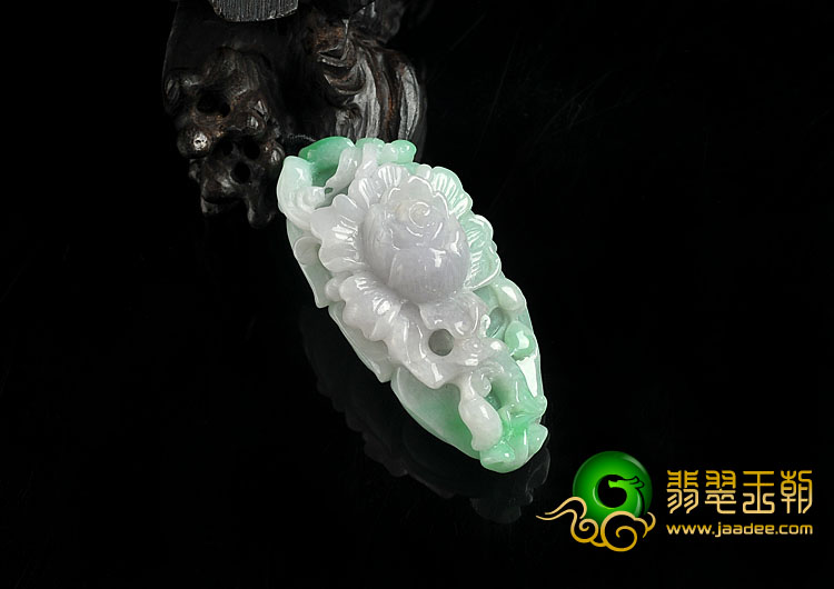 糯冰种春带彩缅甸翡翠A货花开富贵挂件