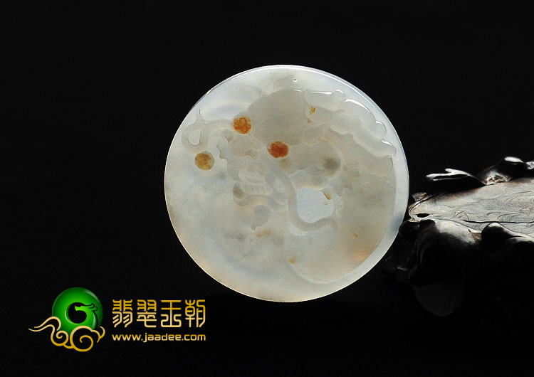 冰种晴水略带红翡缅甸翡翠A货龙牌挂件