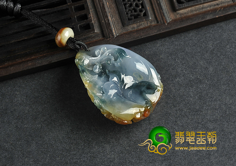 冰种三彩缅甸翡翠A货花开富贵挂件