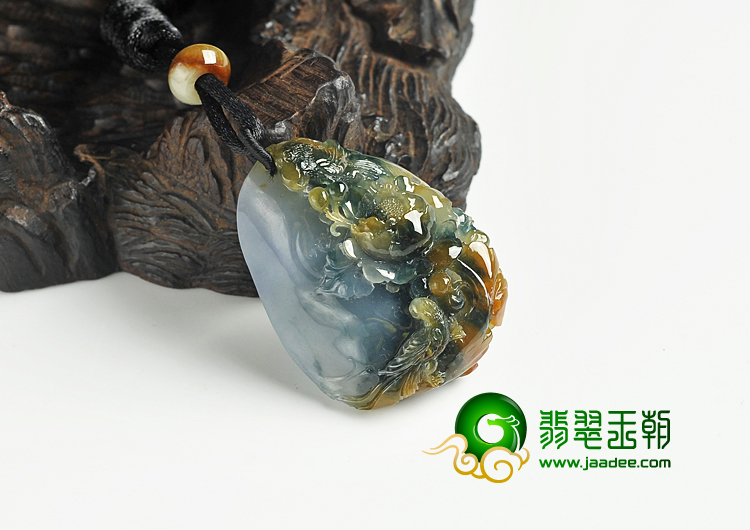冰种三彩缅甸翡翠A货花开富贵挂件