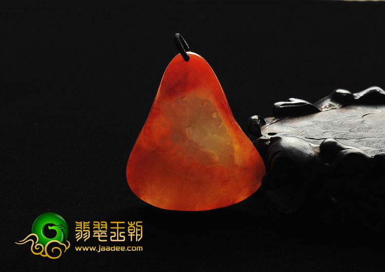冰种红黄翡缅甸翡翠A货蝴蝶挂件