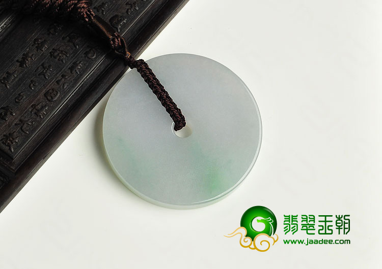 糯冰种飘花缅甸翡翠A货平安扣挂件