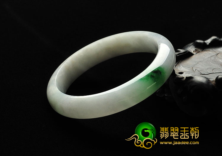 糯冰种飘翠缅甸翡翠A货手镯（55.8mm）