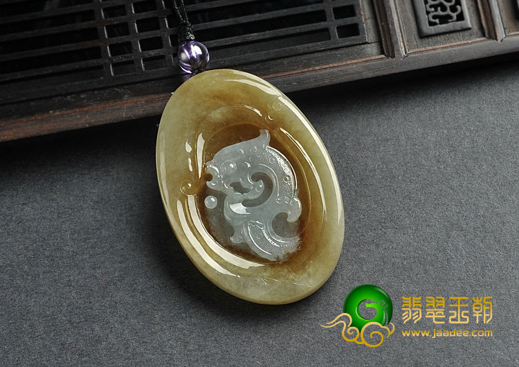 糯冰种褐黄翡晴水缅甸翡翠A货仿古龙牌挂件