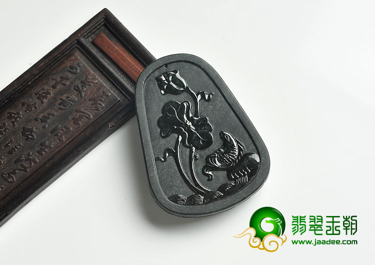 糯冰种墨翠缅甸翡翠A货观音挂件